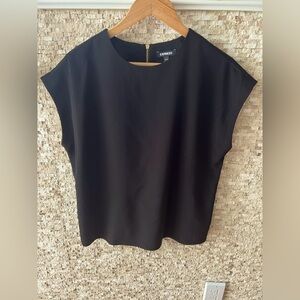 Zip back crew neck blouse
